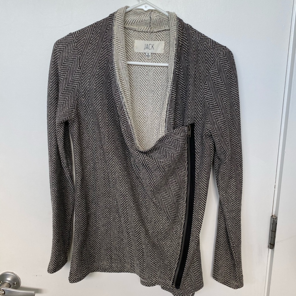 Black and white zipper jacket